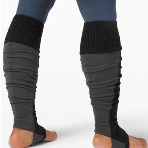 Lululemon Evolution Leg Warmer O/S
